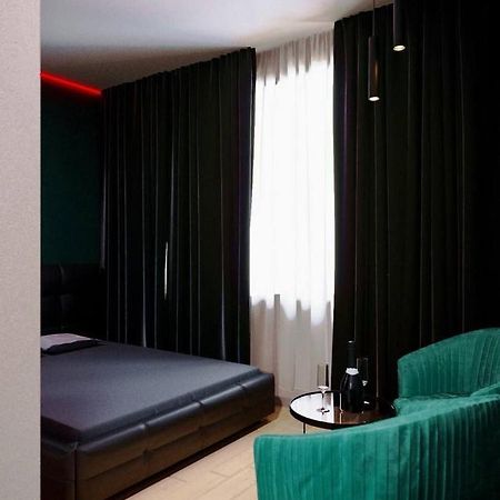 Relax Mini Hotel Jindrisska Praga Exterior foto
